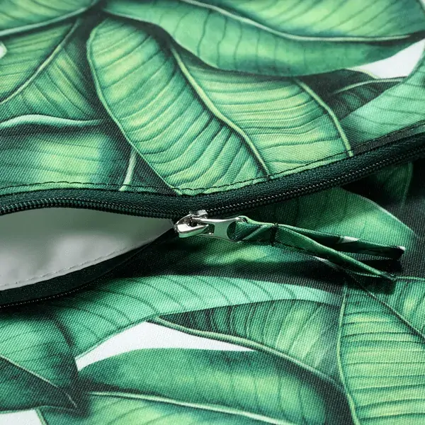 La Millolu nepremokavá cestovná kozmetická taška XL - Banana leaves