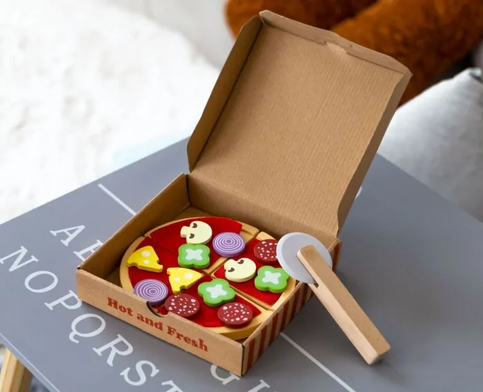 Drevená pizza na krájanie Ecotoys