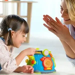 Interaktivní zvuková kostka Hola