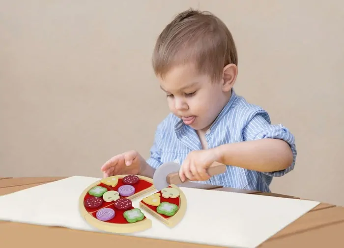 Drevená pizza na krájanie Ecotoys