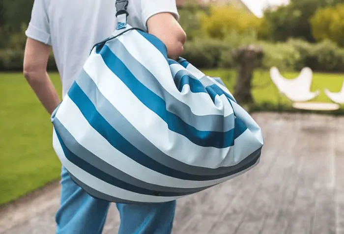 Nepromokavý vak na hračky / podložka na hranie Play&Go - Outdoor Blue/Green Stripes