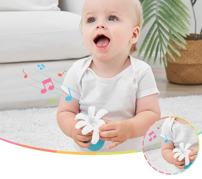 Hryzátko a hračka Mömbella Chobotnice - Powder blue