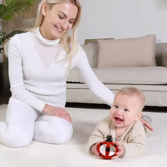 Hryzátko a tréningová zubná kefka Mömbella, od 3-8 mesiacov 