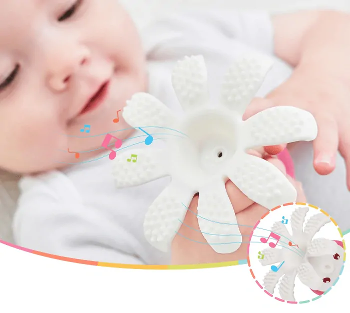 Hryzátko a hračka Mömbella Chobotnice - Orange